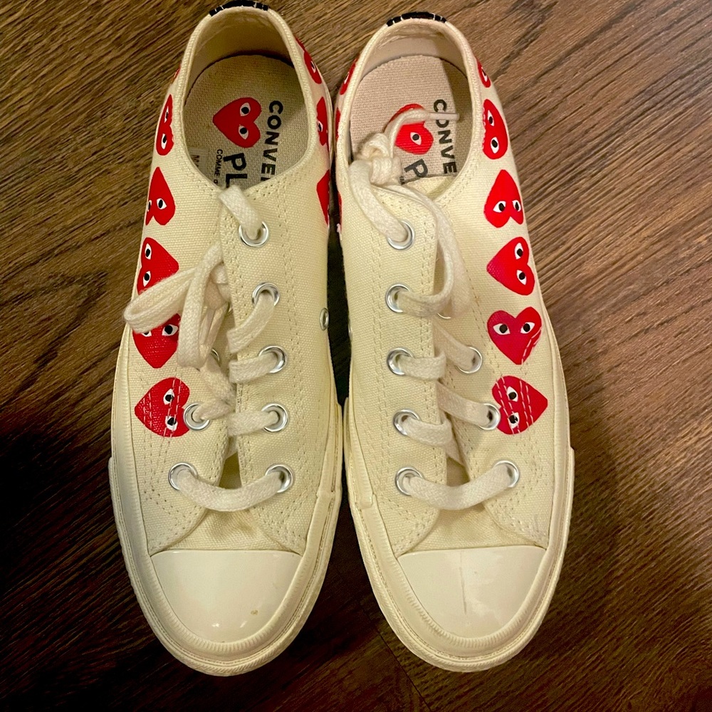 Comme des Garçons PLAY